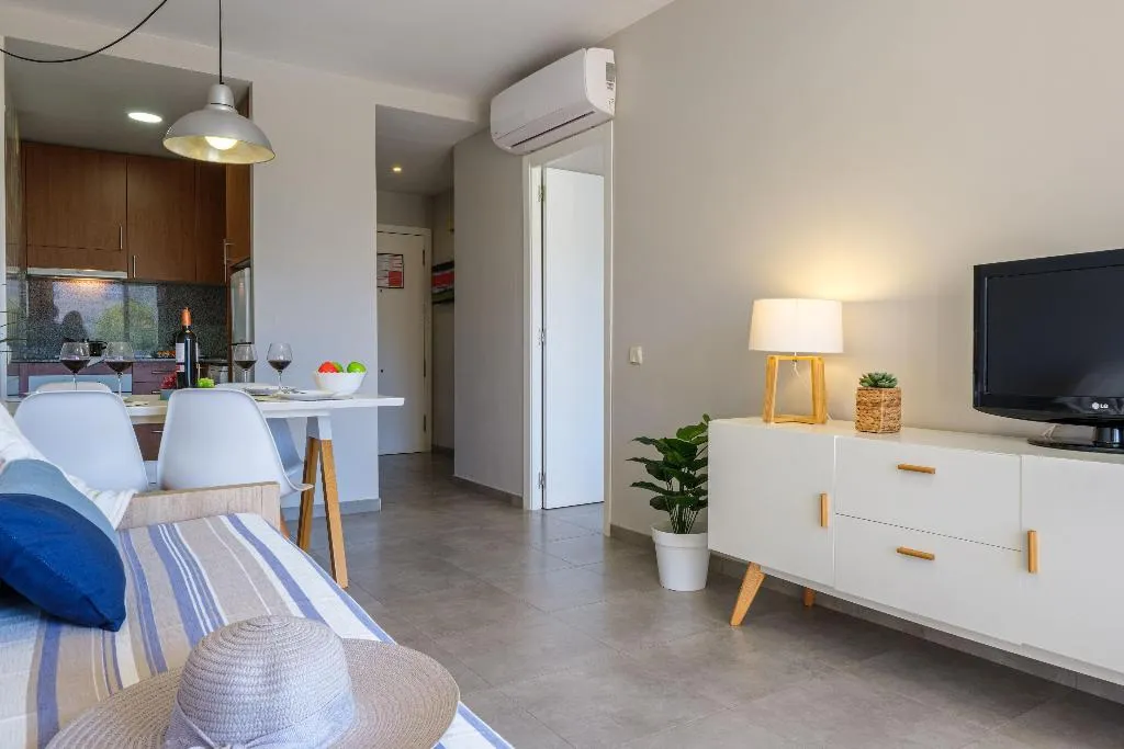 Room, Estival Park Apartments, Costa Brava