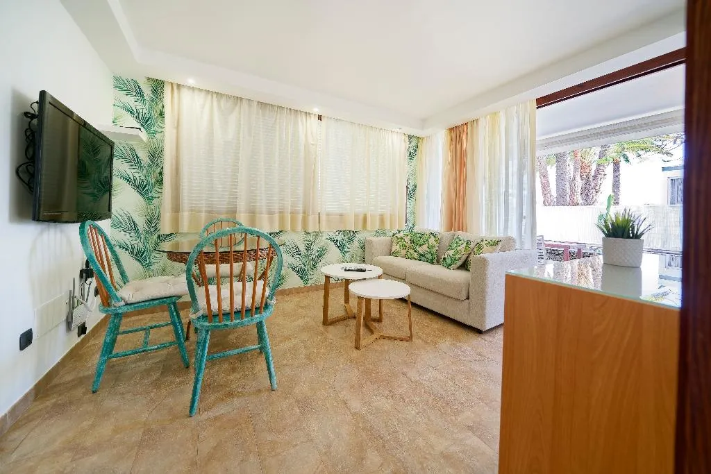 APARTMENT DELUXE WITH TERRACE Room, Apartamentos Tamara, Gran Canaria