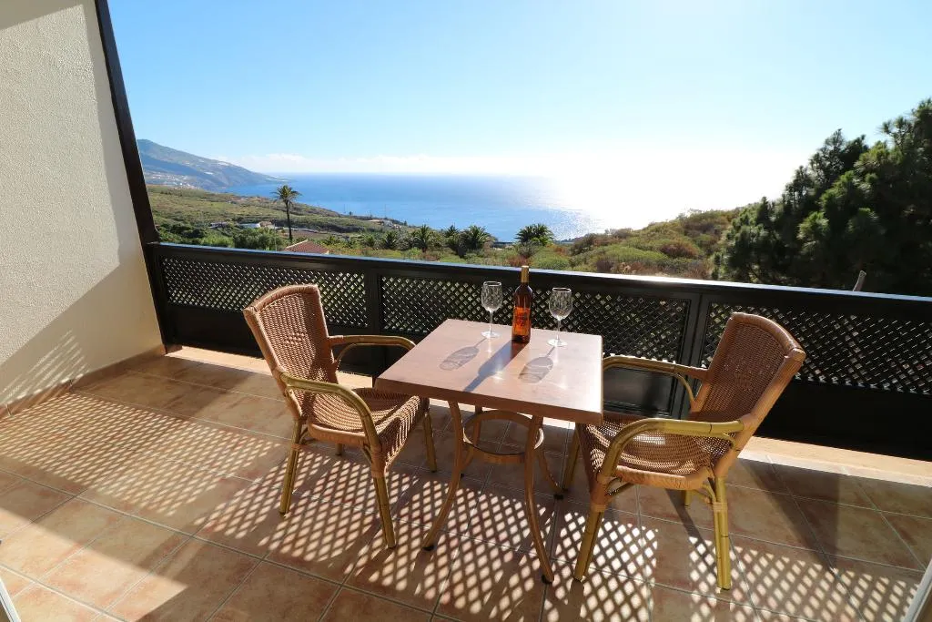 Terrace, Apartamentos Miranda, La Palma