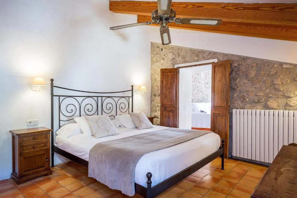 General view, Finca Hotel Es Castell, Majorca