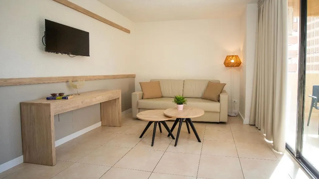 APARTMENT CAPACITY 5 Room, Dynastic Rooms Apartments, Costa Blanca