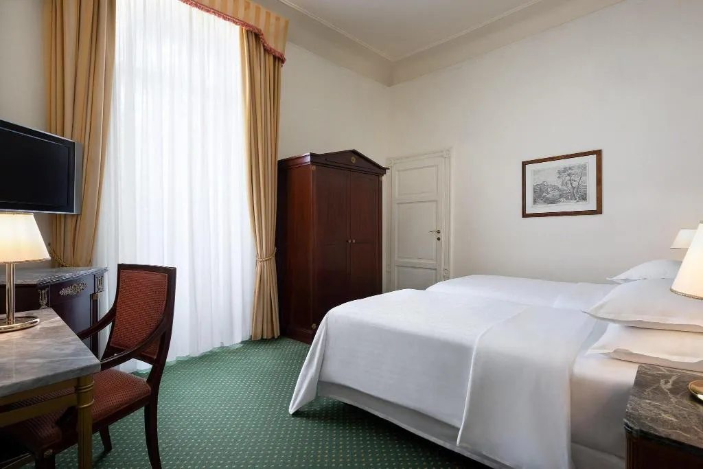 TWIN DELUXE GARDEN VIEW Room, Sheraton Diana Majestic, Milan