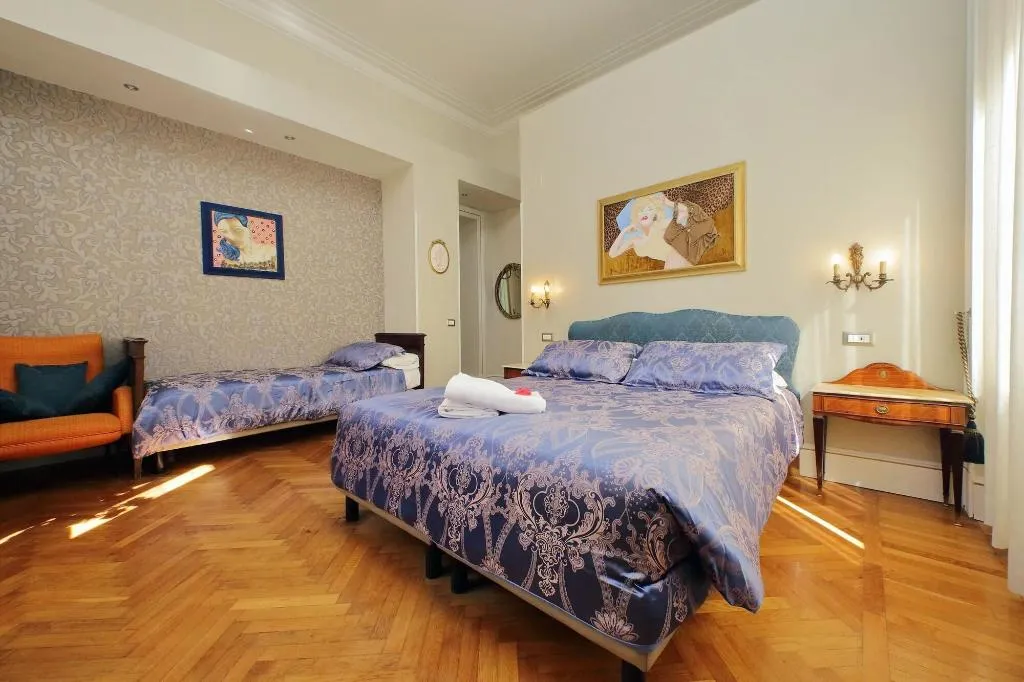 Room, Domus Monamì Luxury Suites, Rome