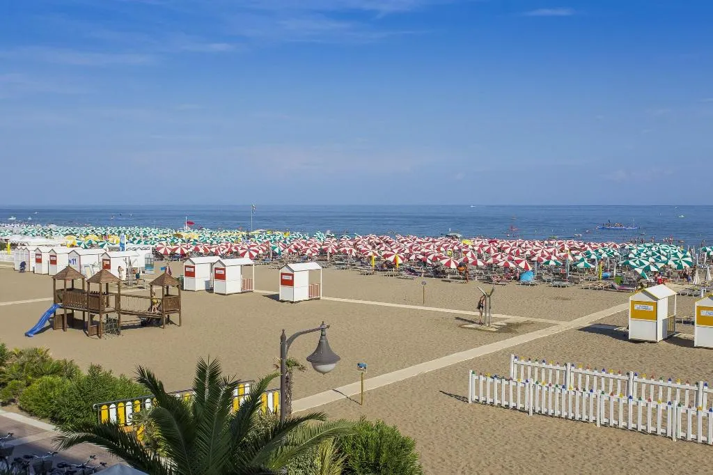 Beach, Touring, Venice
