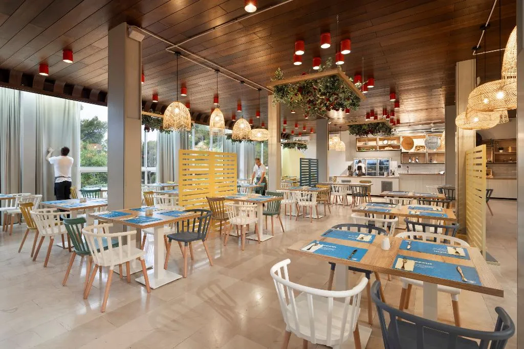 Restaurant, Sunny Makarska by Valamar, Split
