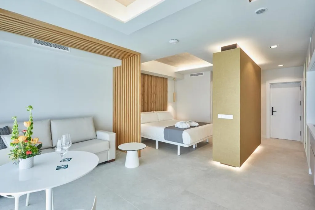 SUITE SEA VIEW WITH TERRACE Room, Silken Atlantis Suites - Holiday Homes, Gran Canaria
