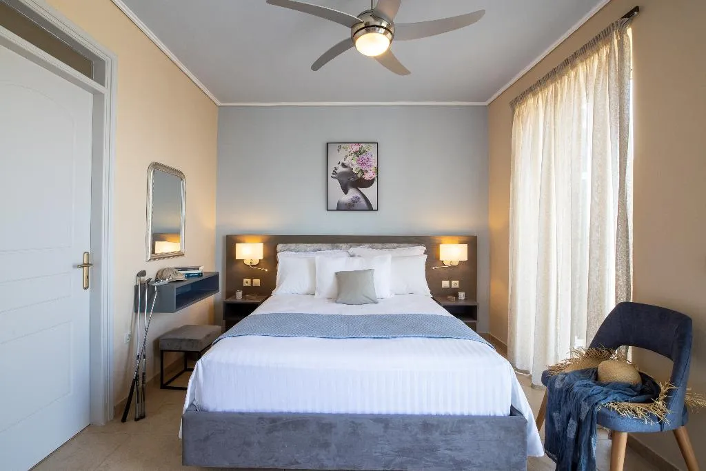 VILLA WITH PRIVATE POOL Room, Searocks Exclusive Village, Kalamata