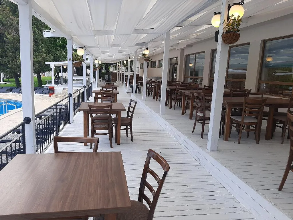 Terrace, Detelina, Varna