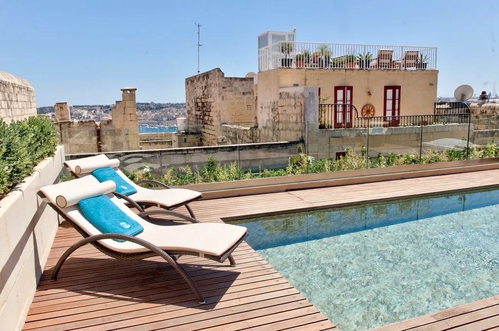 Terrace, Palazzo Consiglia, Malta