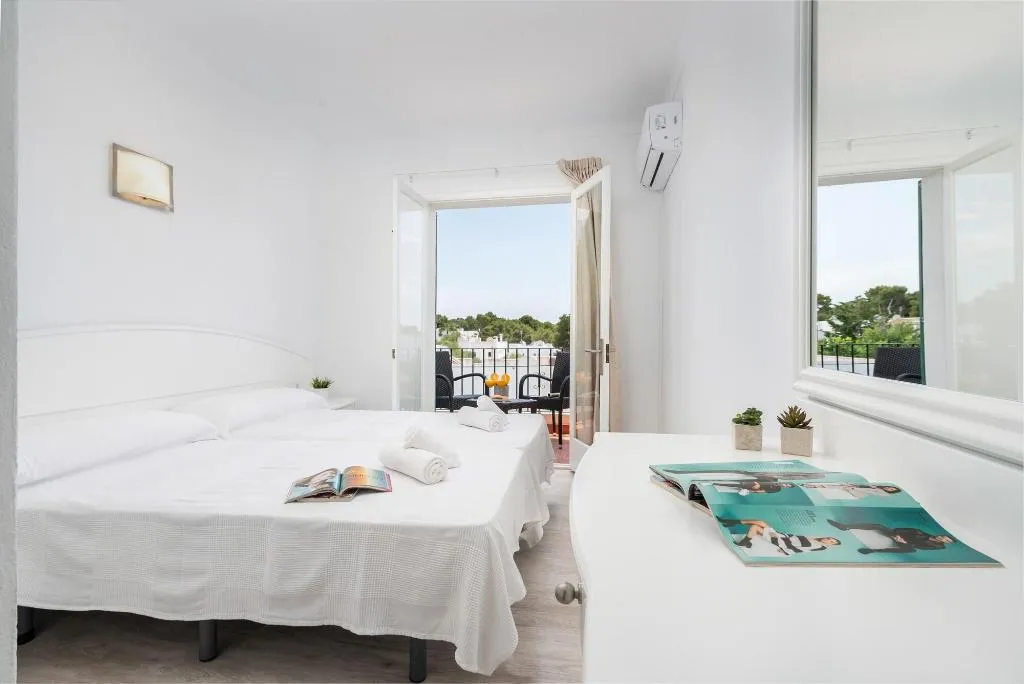 Room, Talamanca, Majorca