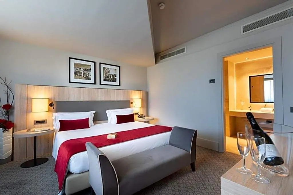 SUITE STANDARD Room, A.Roma Lifestyle Hotel, Rome