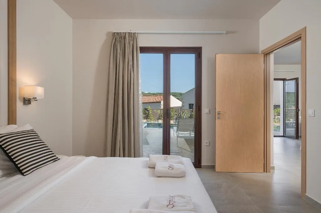 VILLA TWO BEDROOMS Room, Spilia Village Hotel & Villas, Crete