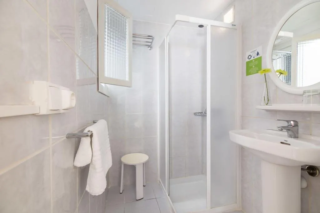 Room, Hotel Garau, Majorca