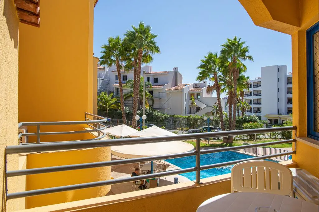 STUDIO POOL VIEW Room, Rio Apartamentos by Garvetur, Algarve