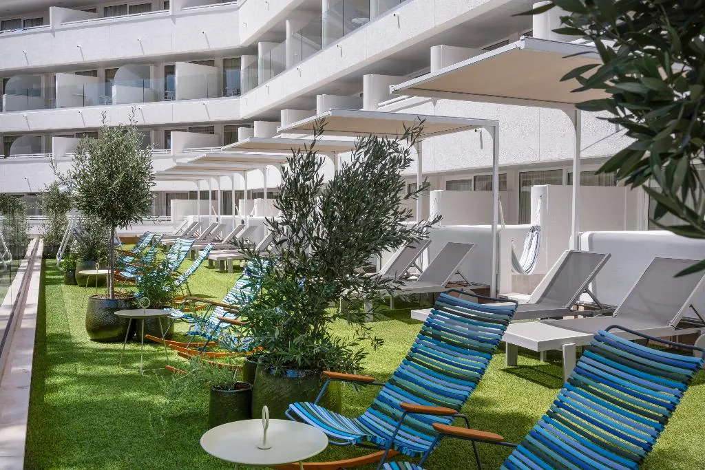 DOUBLE SINGLE USE GARDEN VIEW Room, Iberostar Waves Cristina, Majorca