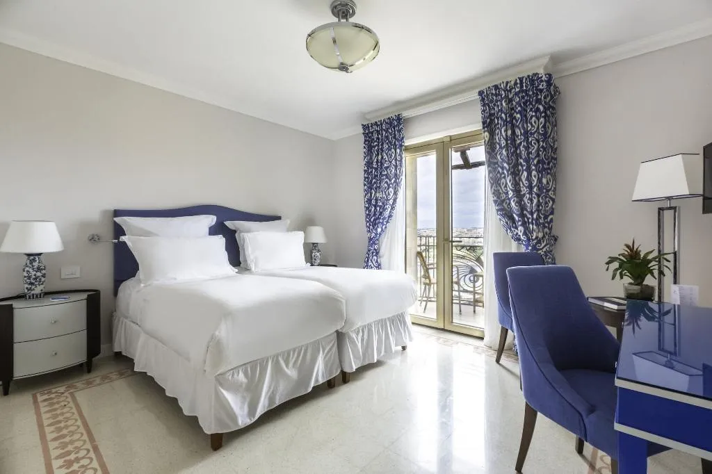 TWIN DELUXE HARBOUR VIEW Room, The Phoenicia Malta - LHW, Malta