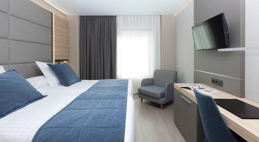 Double or Twin STANDARD Room, Liabeny, Madrid
