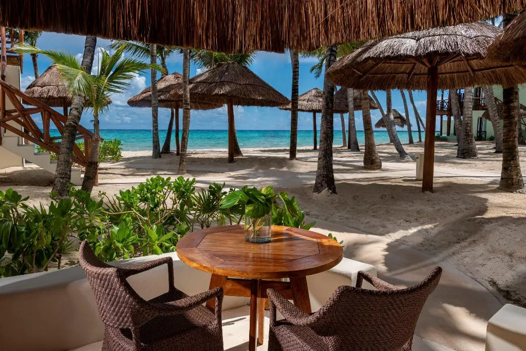 DOUBLE OCEAN VIEW TWO DOUBLE BEDS Room, Mahekal Beach Resort & Spa, Playa Del Carmen