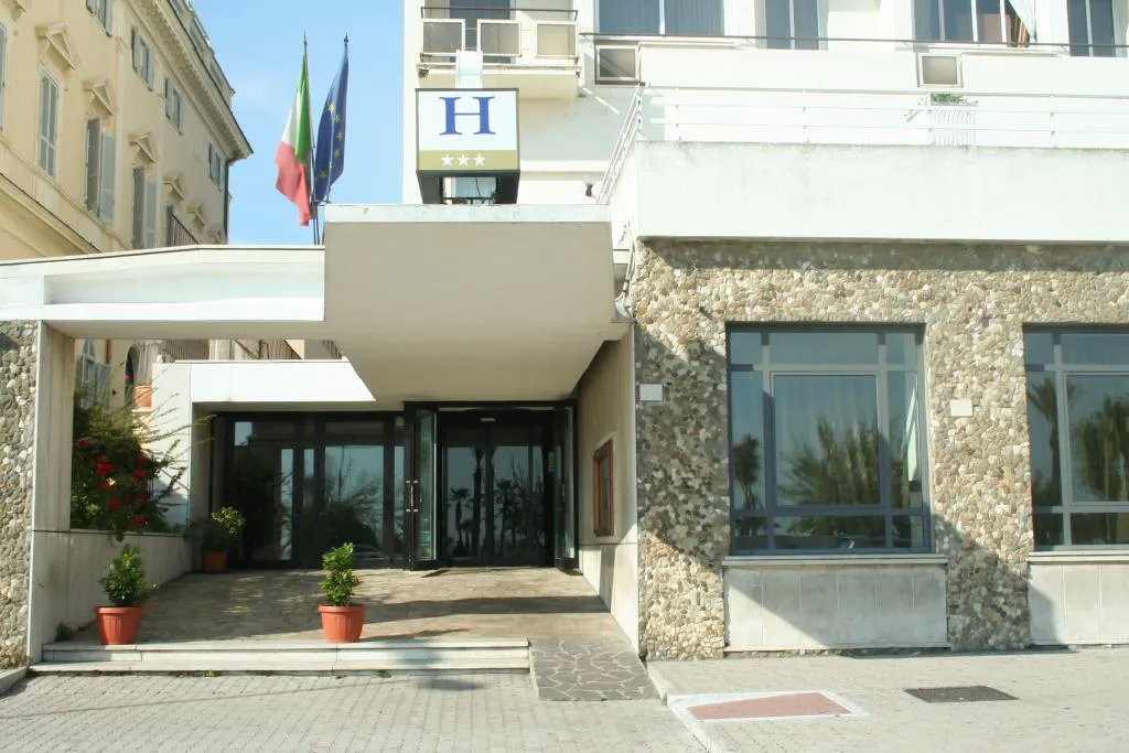 General view, Hotel Mediterraneo, Rome