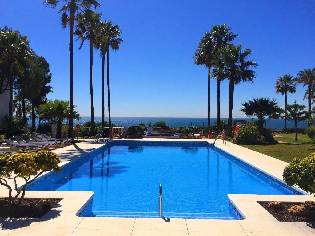 Sports and Entertainment, La Perla De Marakech, Costa Del Sol