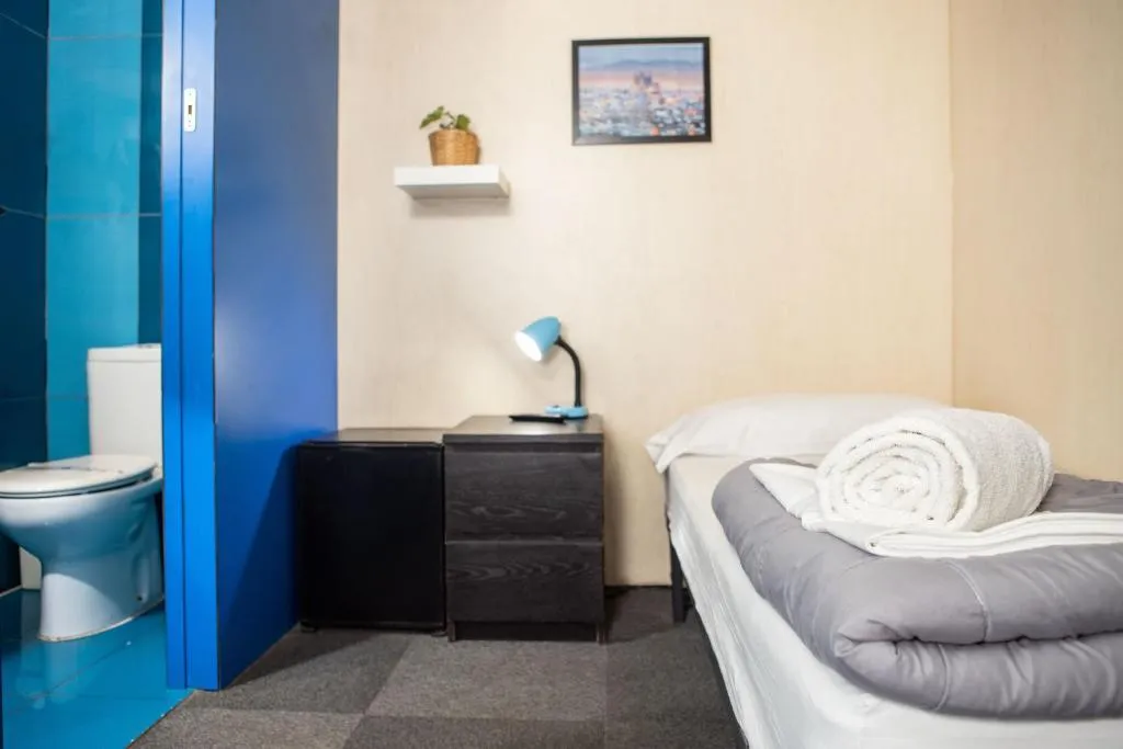 SINGLE STANDARD Room, Barcelona Urbany Hostel, Barcelona