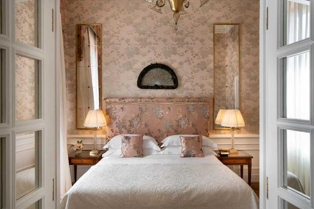 SUITE STANDARD Room, Helvetia & Bristol Firenze - Starhotels Collezione, Florence