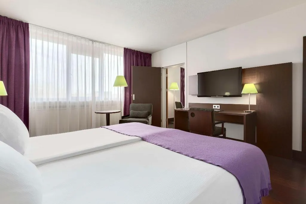 Room, NH Maastricht, Amsterdam