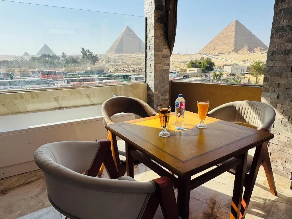 Room, Capital Of Pyramids Hotel, Cairo
