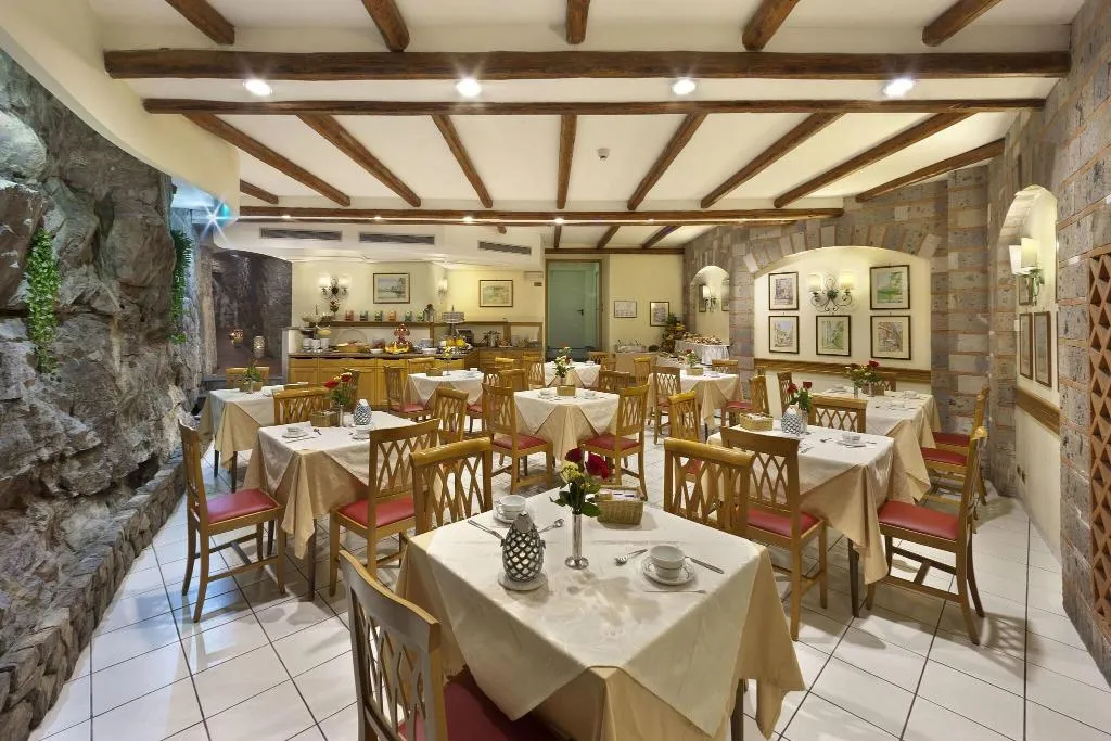 Restaurant, Del Mare, Naples
