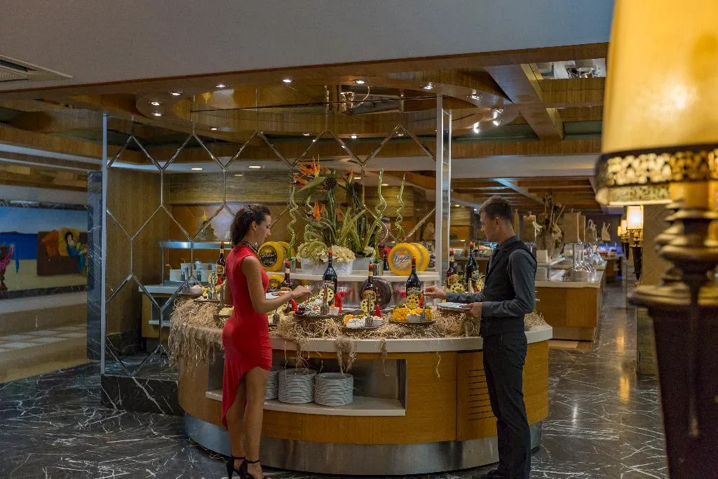 Restaurant, Royal Dragon Hotel, Antalya