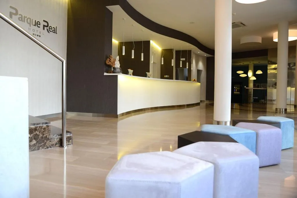 Lobby, Parque Real, Madrid
