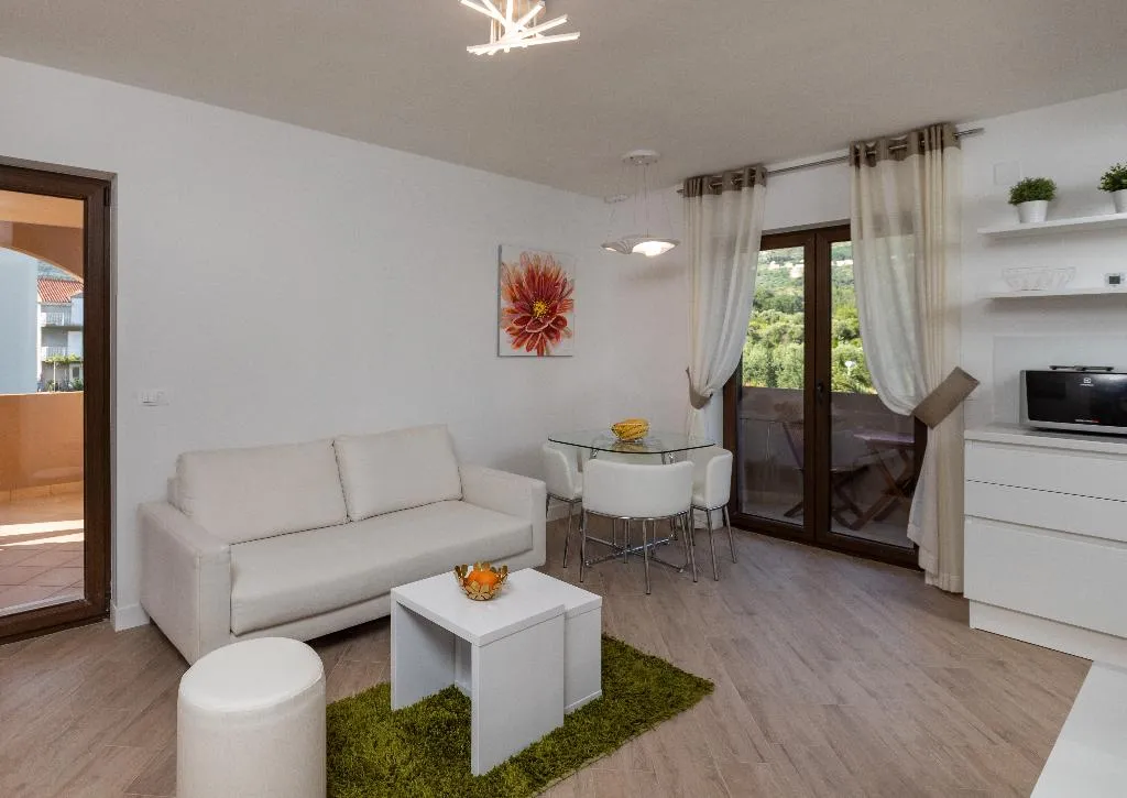 APARTMENT SUPERIOR WITH BALCONY Room, Apartments Setemana, Dubrovnik