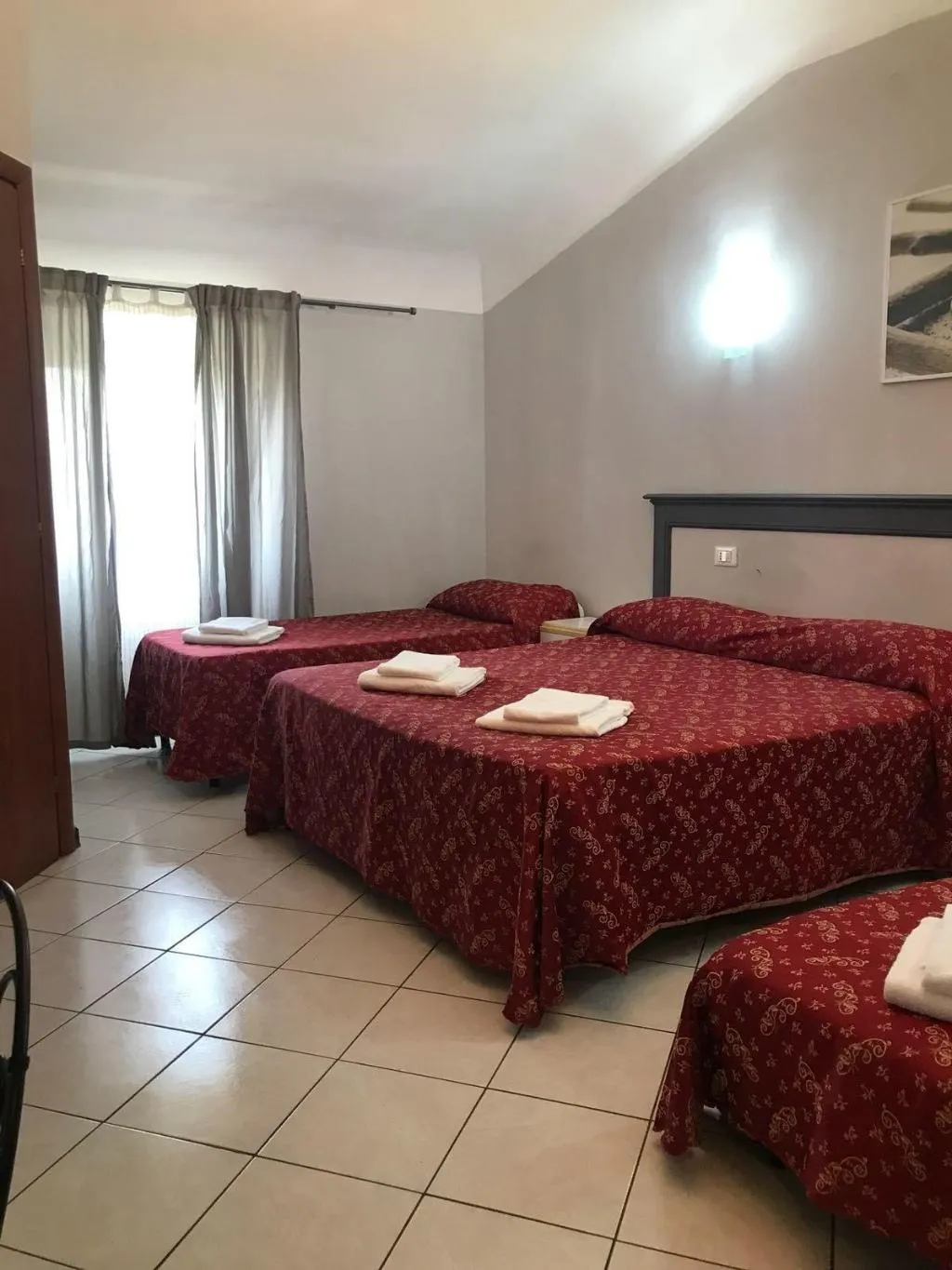 Room, Fanti Rooms, Naples