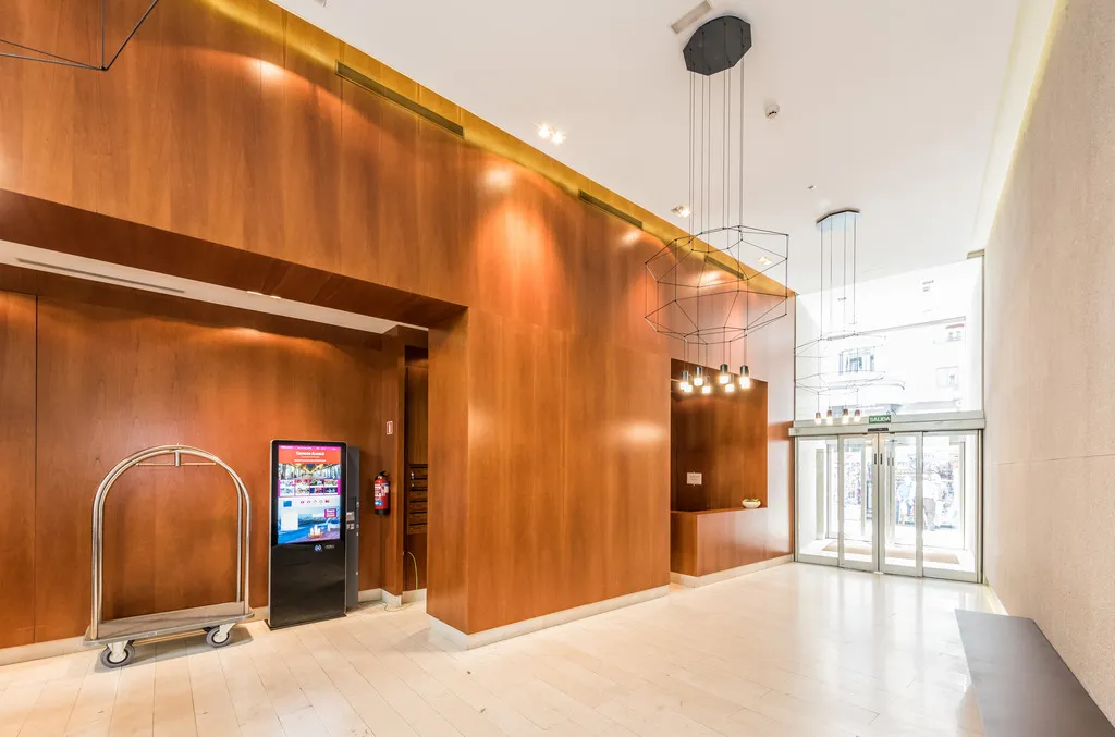Lobby, Gran Via Centric II, Madrid