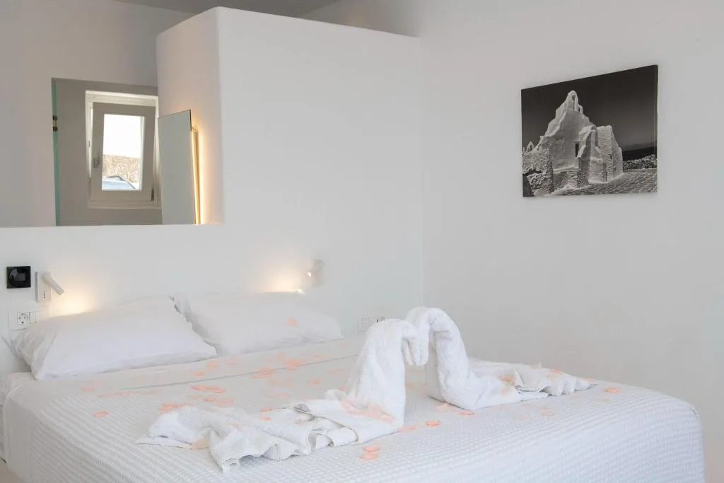 Room, Bianco A Nero, Mykonos