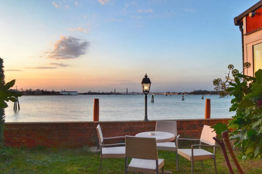 SUITE GARDEN VIEW Room, Hotel Villa Laguna, Venice