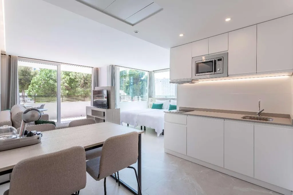 APARTMENT TWO BEDROOMS Room, Halley Hotel & Apartments Affiliated by Meliá, Costa Blanca