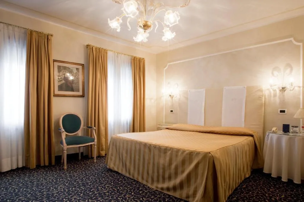 Room, Principe, Venice