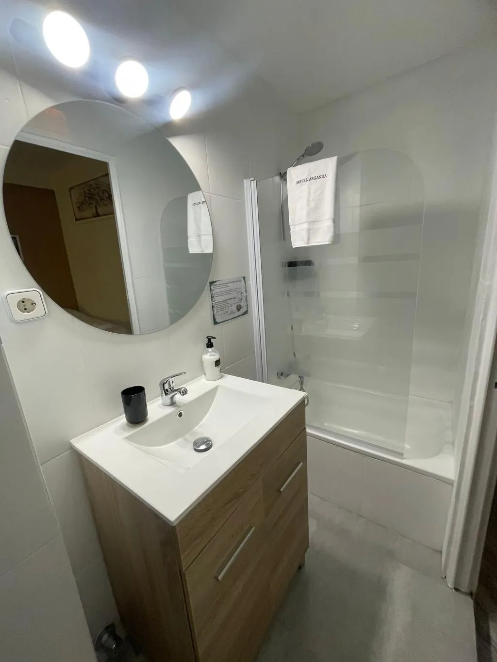 STUDIO WITH AIR CONDITIONING Room, Hotel Arganda, Madrid