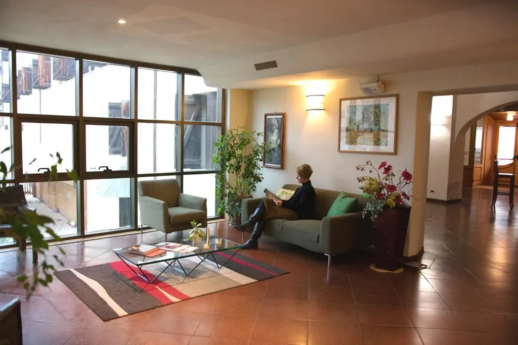 Lobby, La Vecchia Cartiera, Florence