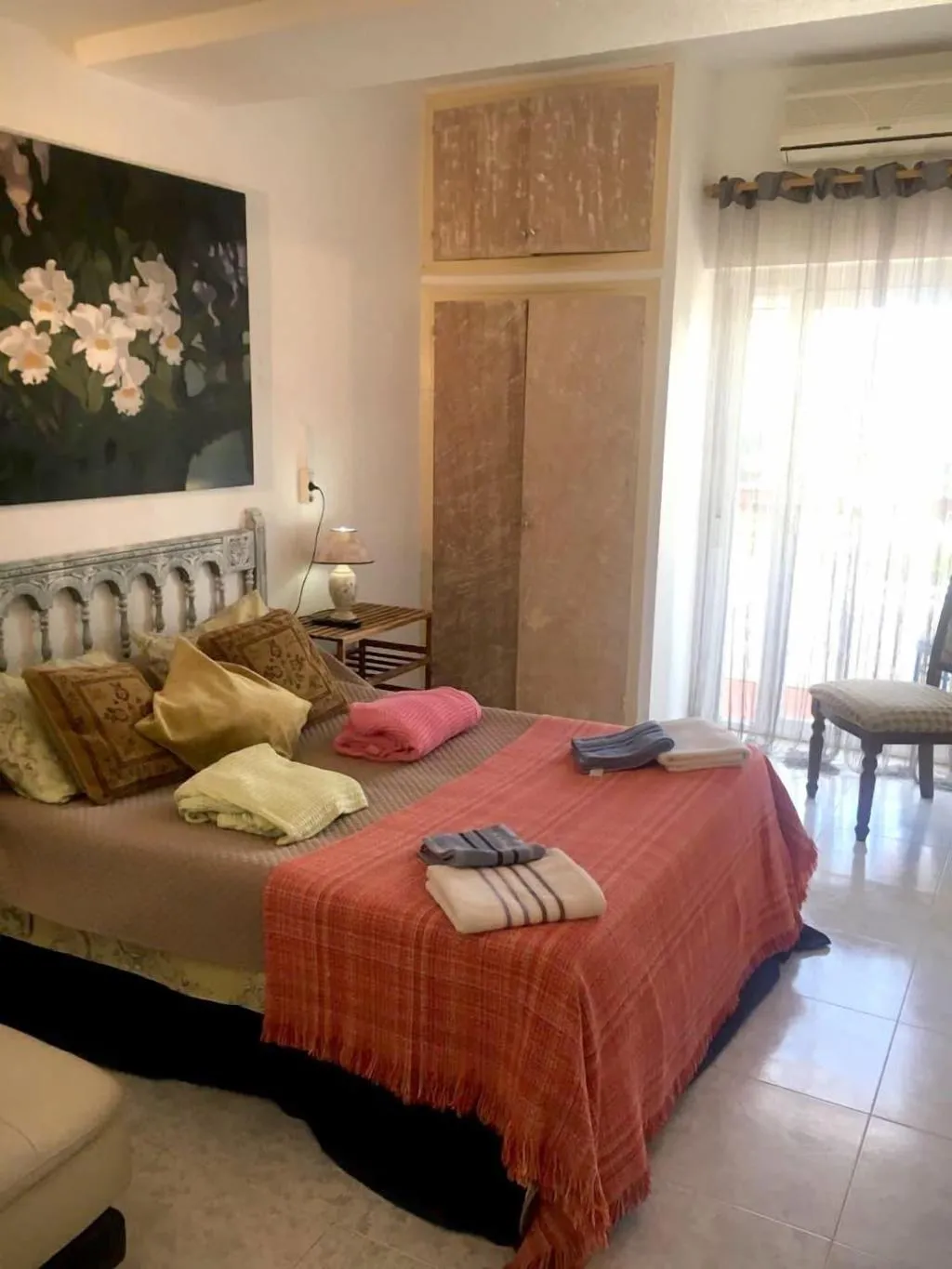 Room, El Artista de Paraíso, Costa Blanca