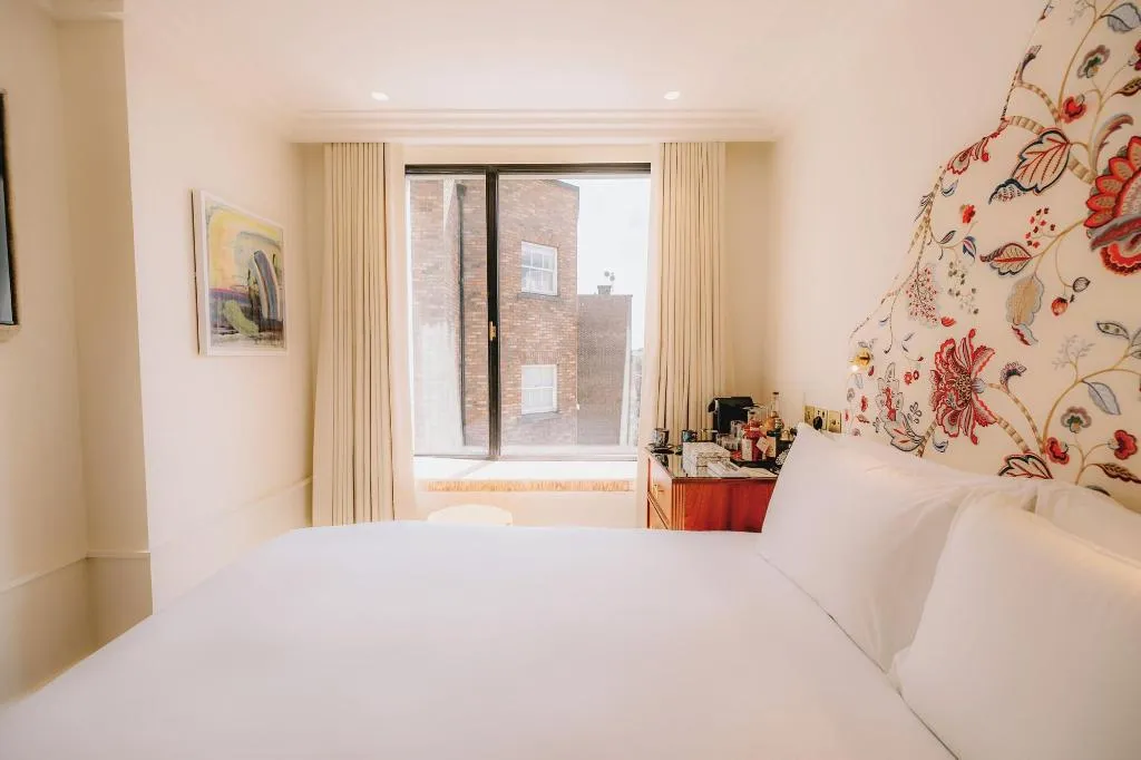 Room, The Leinster, Dublin