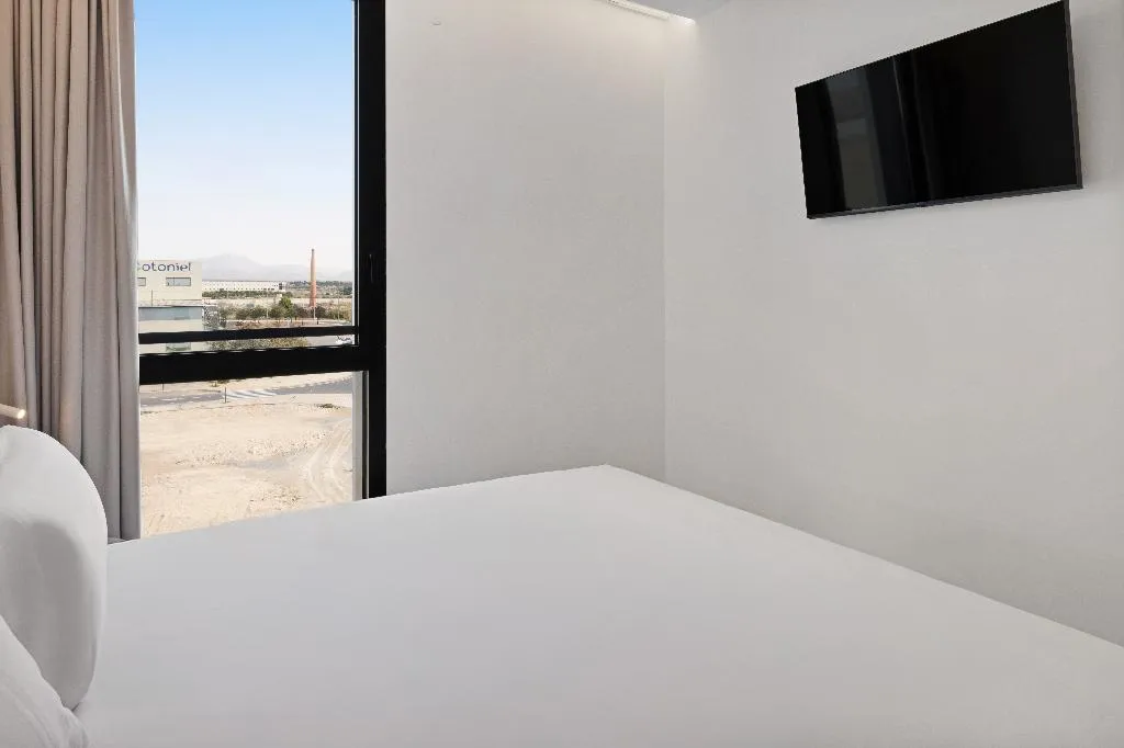 DOUBLE STANDARD Room, B&B HOTEL Alicante Aeropuerto, Costa Blanca
