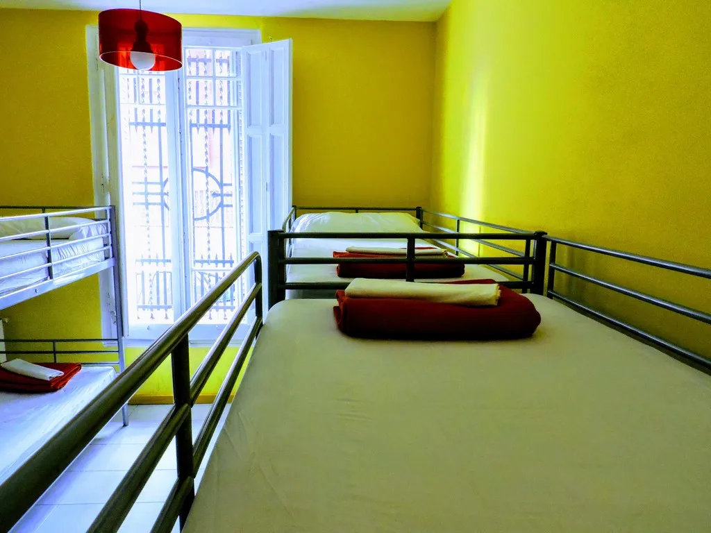 Bed in dormitory CAPACITY 6 WITH SHARED BATHROOM Room, Garden House Hostel Barcelona by Feetup Hostels, Barcelona