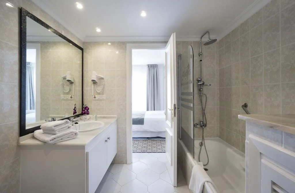 Room, Miraflores Beach & Country Club, Costa Del Sol