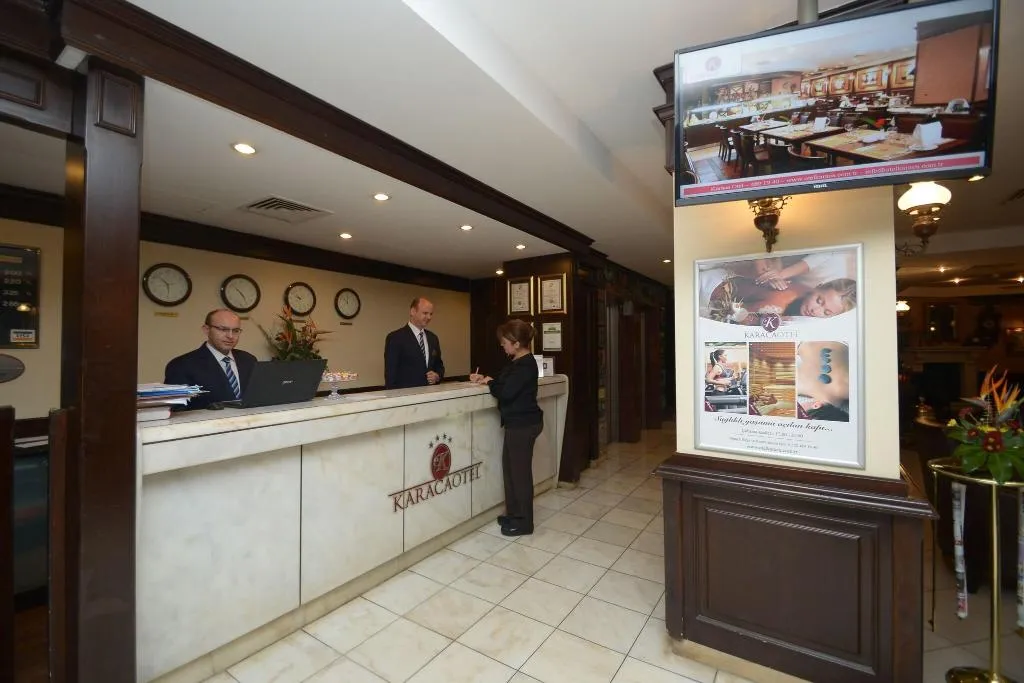 Lobby, Karaca, Izmir