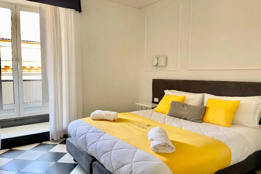 DOUBLE SUPERIOR Room, Hotel Stabia, Naples