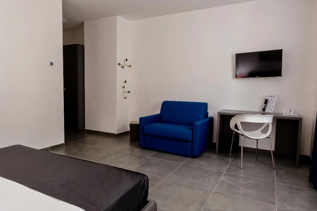 TRIPLE COMFORT Room, L'Essenza Hotel, Olbia