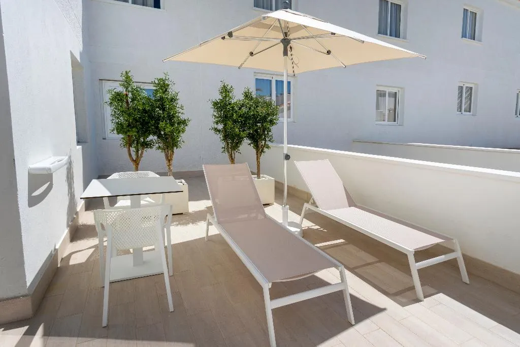 Double or Twin STANDARD Room, Parque Nereida Suites Hotel, Majorca