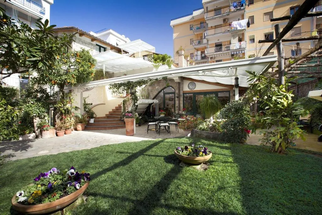 General view, Villa Angiolina Relais, Naples